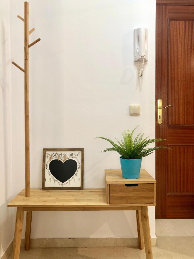 Royal Dreams & Costa Del Sol Apartment Málaga